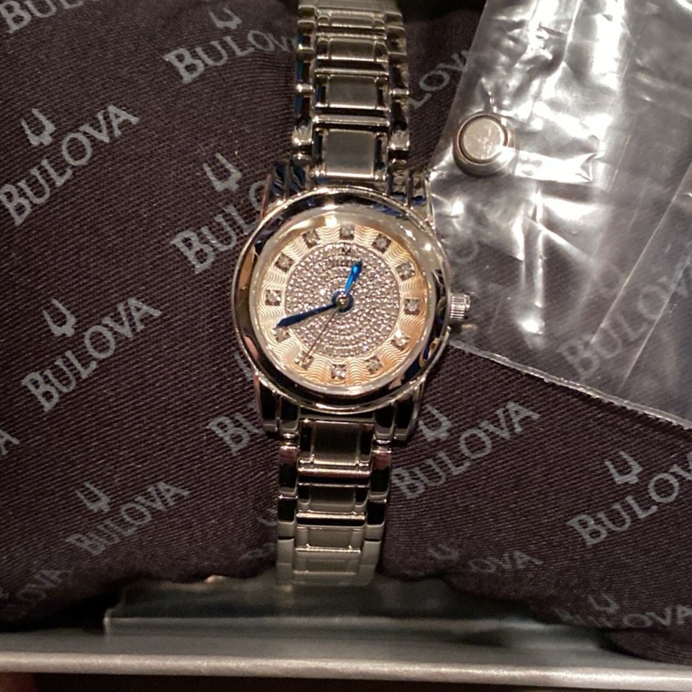 Bulova special edition diamond watch 1.25TCW diamond-stainless steel band